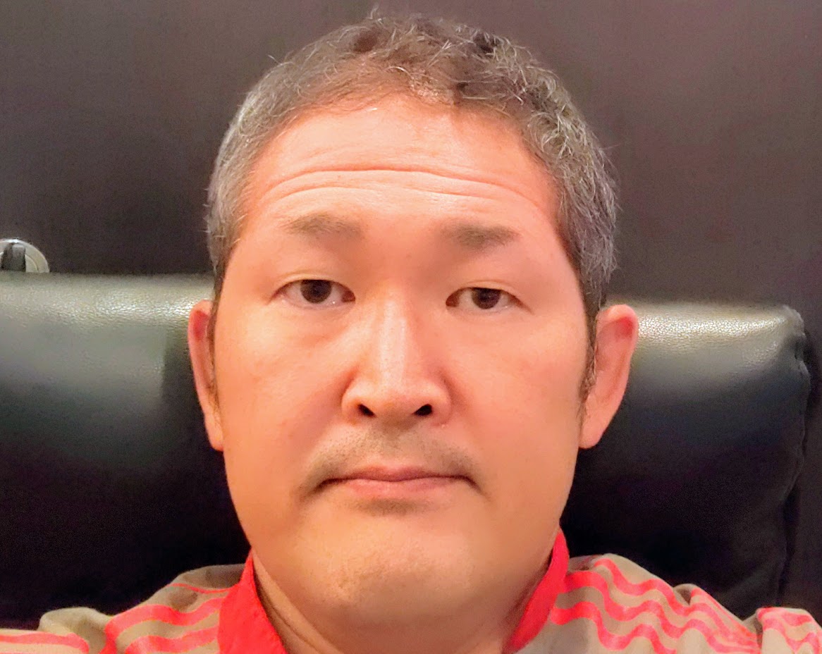 西宮市出身のすがぬま整形外科クリニック院長の写真